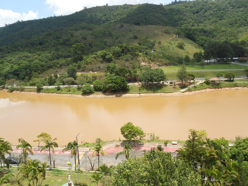 Flat No Cavalinho Branco